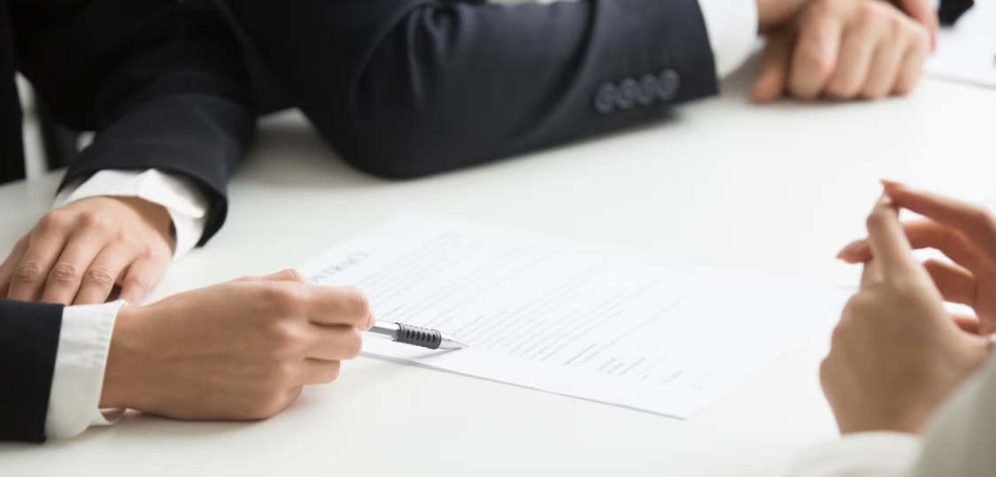 KOLON GLOTECH | إنتاج العشب الصناعي القابل لإعادة التدوير باستخدام تقنية الطلاء الإلكتروني